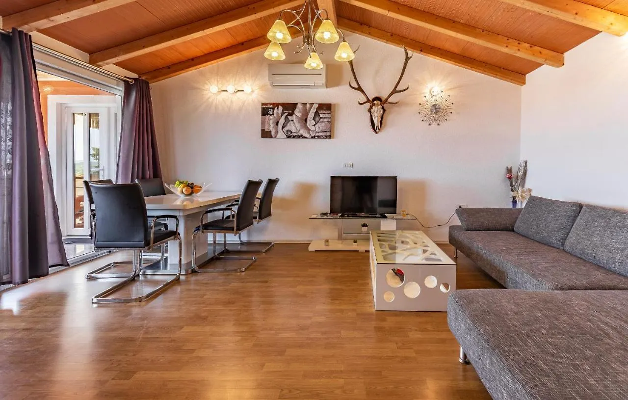 Apartments Larst Medulin Croatie